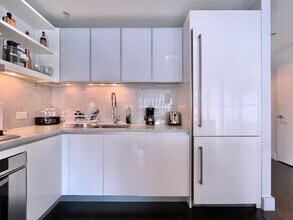 77 Hudson St in Jersey City, NJ - Building Photo - Building Photo