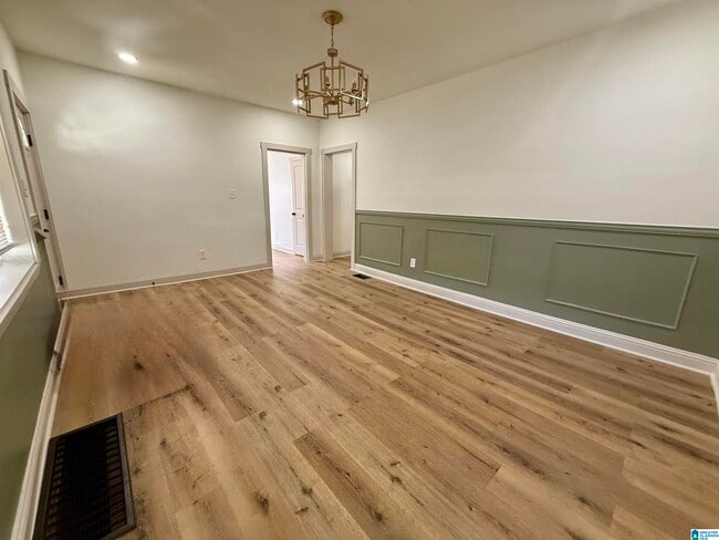 212 Bankhead Hwy W in Birmingham, AL - Building Photo - Building Photo