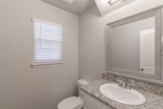 2132 Buena Vida Ln in Edmond, OK - Building Photo - Building Photo