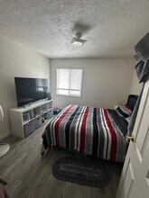 1516 1st St E, Unit 306 in Thief River Falls, MN - Building Photo - Building Photo