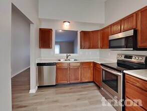 5530 Thompson Park Blvd in Indianapolis, IN - Building Photo - Building Photo