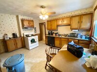 72 Roseclair St photo'