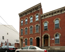 1208 Clay in Cincinnati, OH - Building Photo - Building Photo