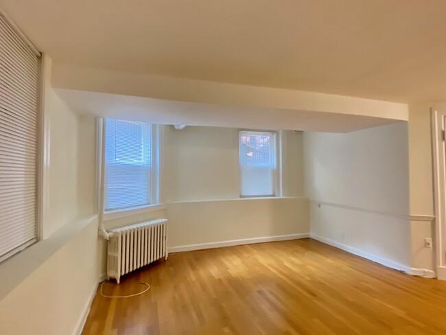 178 Commonwealth Ave, Unit 2 in Boston, MA - Foto de edificio - Building Photo