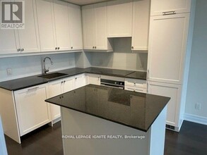 9085-9085 Jane St in Vaughan, ON - Building Photo - Building Photo