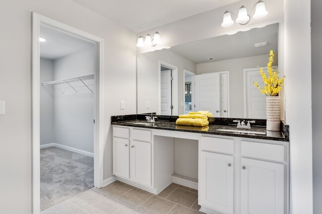 3797 Prospect Point Dr in Oakwood, GA - Building Photo - Building Photo