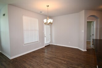 3147 Baywood Ave in Lake Charles, LA - Building Photo - Building Photo