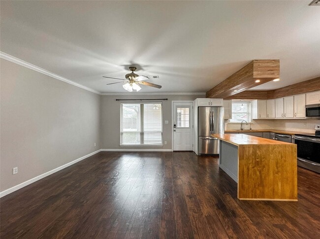 5208 Carmona Ln in Pearland, TX - Foto de edificio - Building Photo