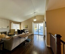 6079 S Kenton Way in Englewood, CO - Building Photo - Building Photo