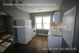 5024 S 3rd St-Unit -5024 S 3rd St - Unit 4D in Louisville, KY - Building Photo - Building Photo