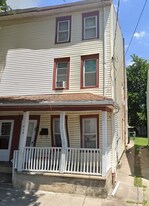 219 Hudson St in Gloucester City, NJ - Building Photo