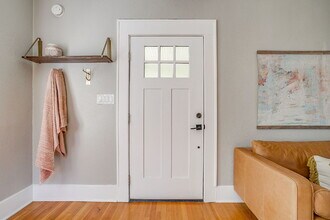 2718 Cockrell Ave in Fort Worth, TX - Foto de edificio - Building Photo