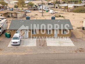 4020 N Montezuma Dr in Eloy, AZ - Building Photo - Building Photo