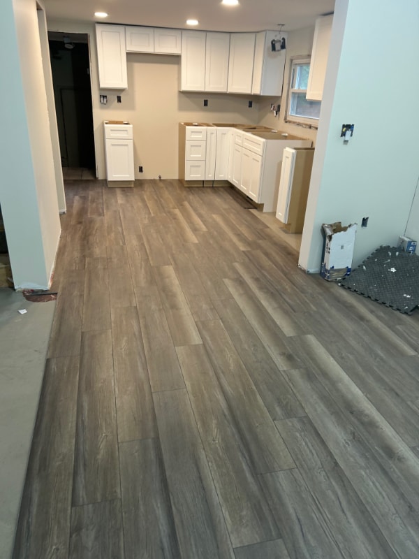 property at 635 E Unadilla St