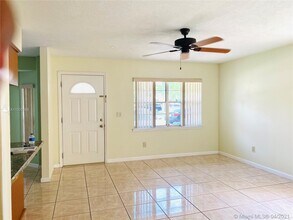 3352 Netherwood Dr-Unit -3352 in Winter Park, FL - Building Photo - Building Photo