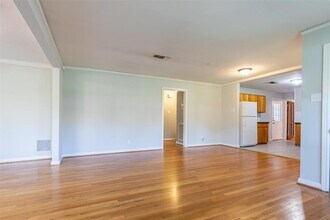 5519 Huisache St in Houston, TX - Building Photo - Building Photo