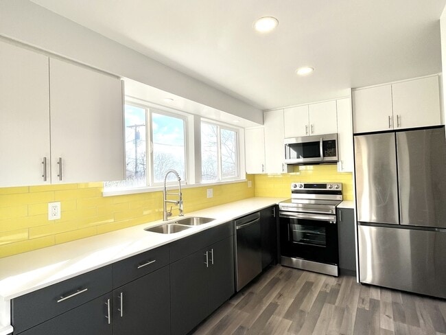 property at 26 W Girard Ave