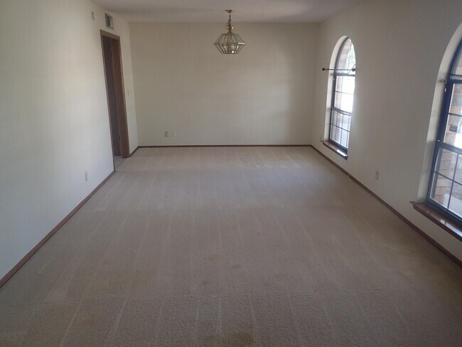 11550 James Grant Dr in El Paso, TX - Building Photo - Building Photo