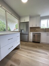 12226-12244 244 St in Maple Ridge, BC - Building Photo - Building Photo