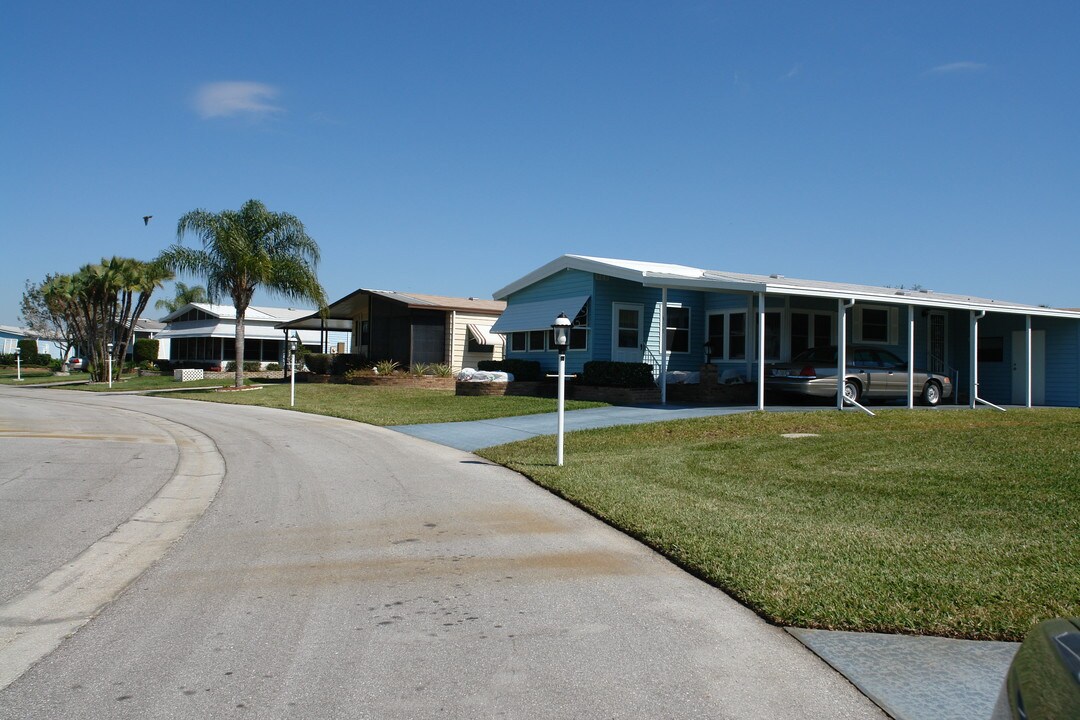 The Gardens of Parrish in Parrish, FL - Building Photo