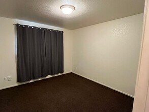 4831 E University Ave in Fresno, CA - Building Photo - Building Photo