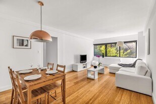 310 W 56th St in New York, NY - Building Photo