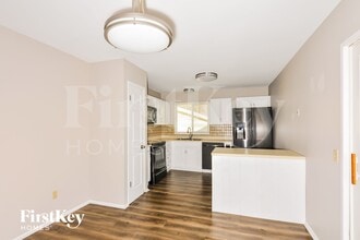 1110 Twistedoak Ct in Ballwin, MO - Building Photo - Building Photo