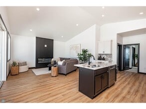 6715 66th Ave S in Horace, ND - Building Photo - Building Photo