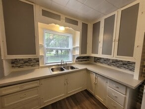 2915 Des Moines St in Des Moines, IA - Building Photo - Building Photo