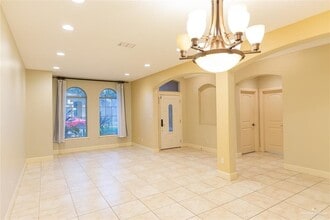 29 E Uphall Ave in McAllen, TX - Building Photo - Building Photo