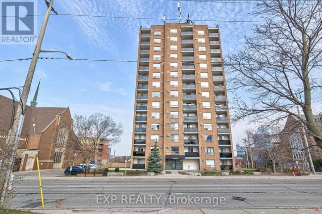 property at 64-464 Benton St