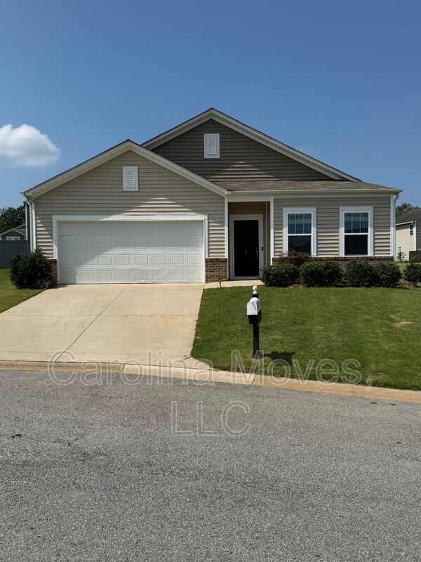 property at 6 Larson Dr
