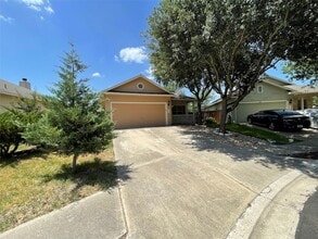 3517 Bronco Bend Loop in Austin, TX - Building Photo - Building Photo