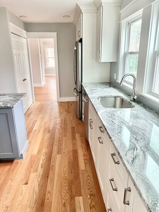 93 Orchard St-Unit -93 in Watertown, MA - Building Photo