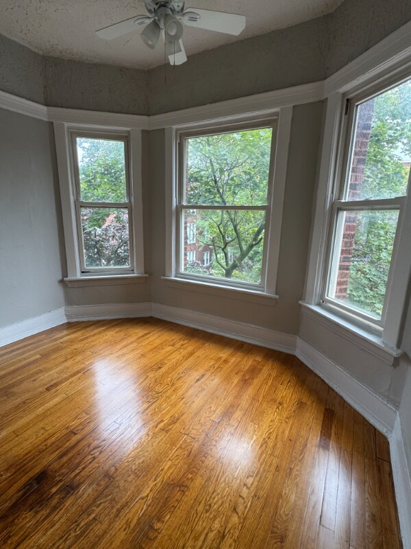 6540 N Lakewood Ave in Chicago, IL - Building Photo - Building Photo