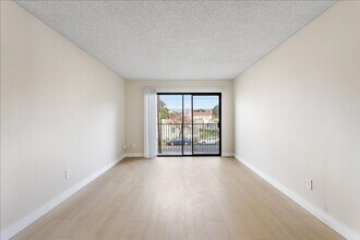 2228 Lincoln Ave in Alameda, CA - Building Photo - Building Photo