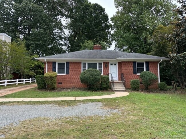 property at 2104 S Mebane St