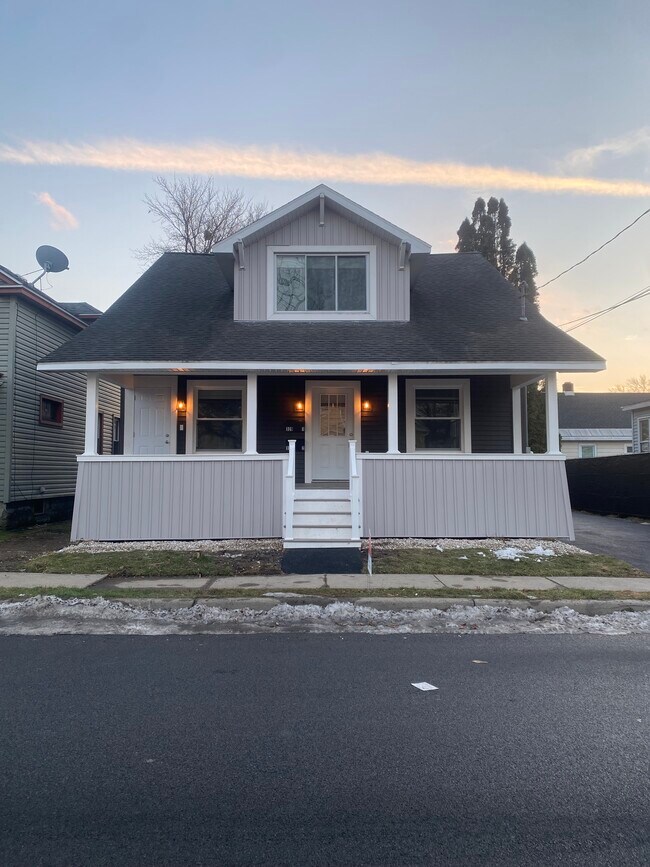 329 Glen Ave Rentals in Scotia, NY