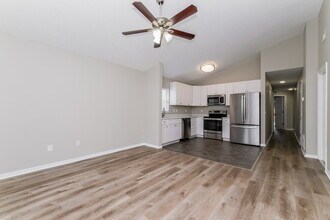 6123 Sand Key Ln in Wesley Chapel, FL - Building Photo - Building Photo