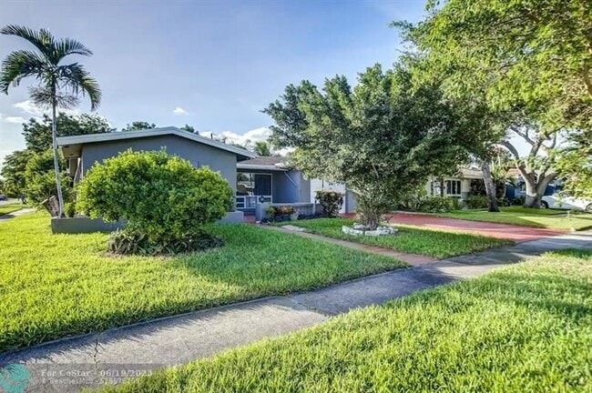 property at 1700 N 47th Ave
