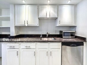 3132 E 17th Ave in Denver, CO - Building Photo - Building Photo