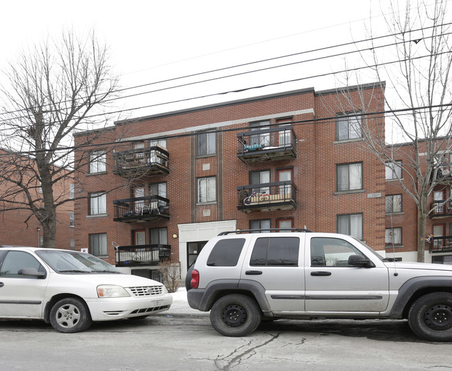 4740 Barclay in Montréal, QC - Building Photo - Building Photo