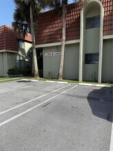 11392 Royal Palm Blvd in Coral Springs, FL - Building Photo - Building Photo