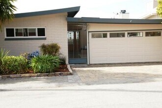 220 Shoreview Dr in Aptos, CA - Building Photo - Building Photo
