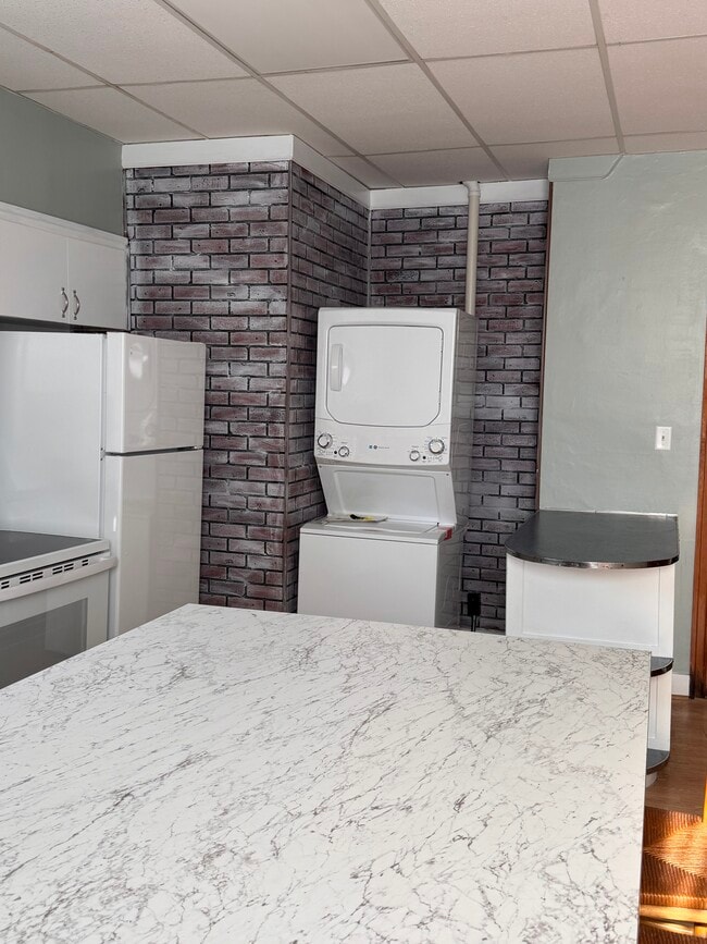 102 E Main St, Unit Main Street Loft