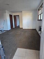 521 Washington Ave in Jermyn, PA - Building Photo