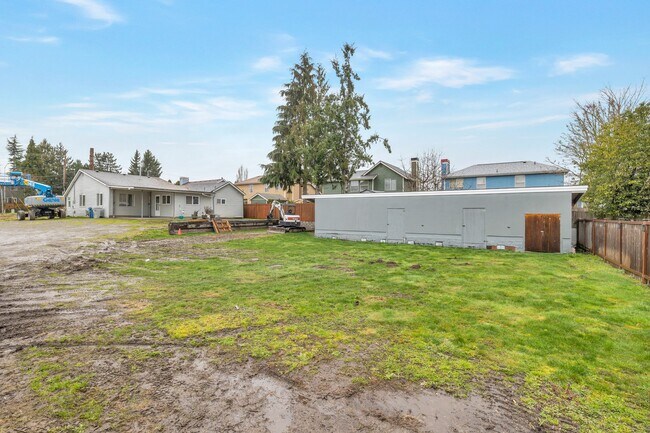 property at 26404 132nd Ave SE