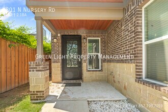 801 N Nursery Rd in Irving, TX - Building Photo - Building Photo