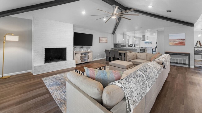 6314 Senators Dr