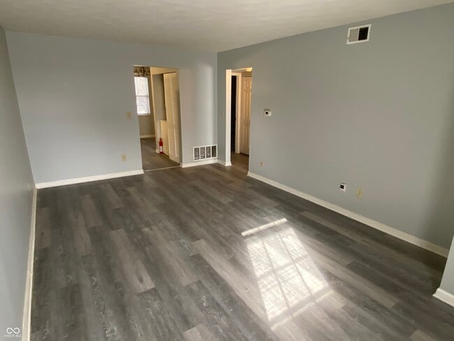 1329 Millerwood Ct in Lebanon, IN - Building Photo - Building Photo